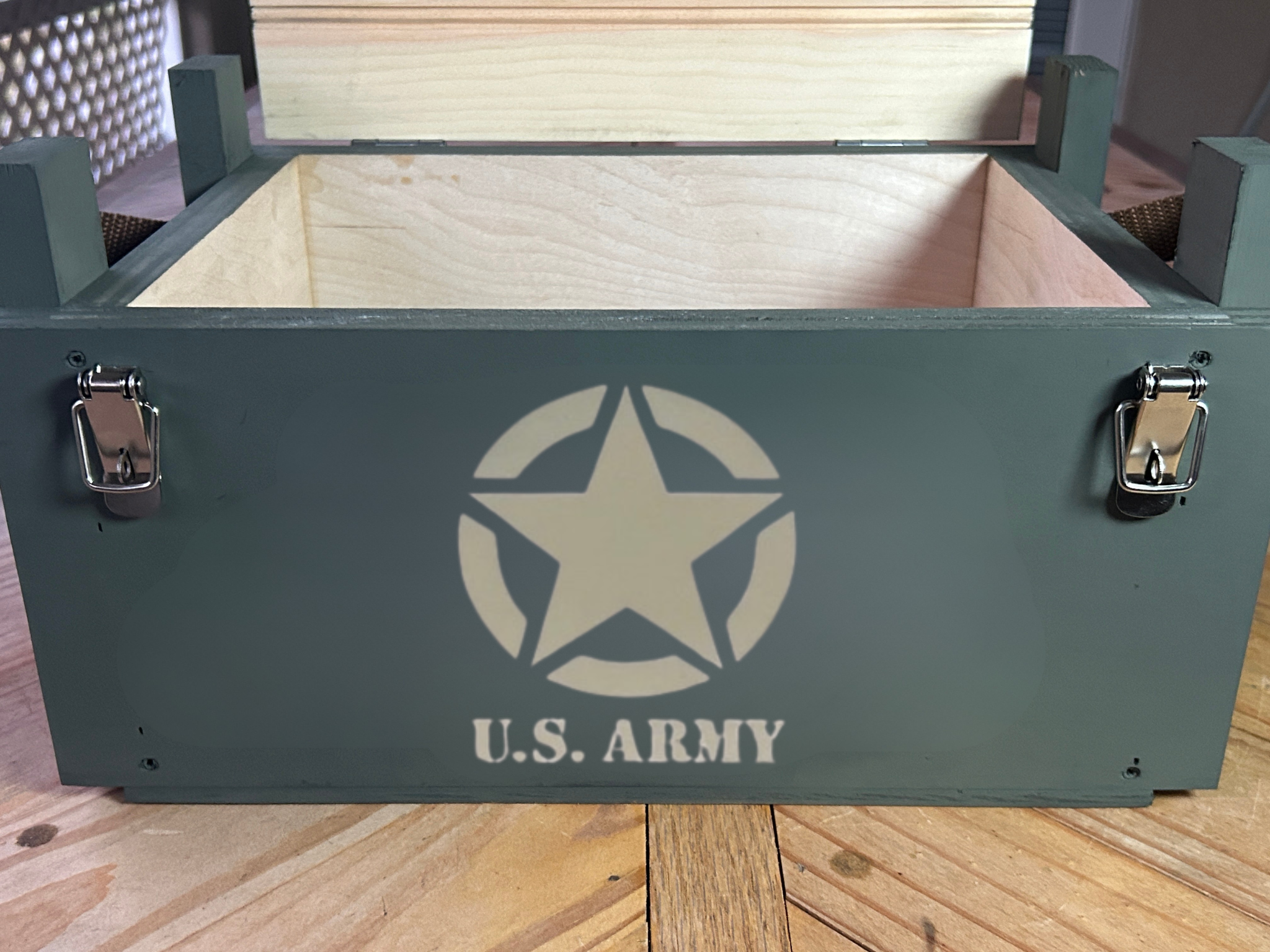 U.S. Army keepsake crate